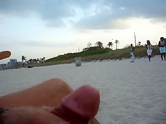stroke and cum at beach