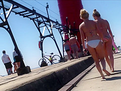 Candid College Beach Ass Butt Blonds West Michigan Booty