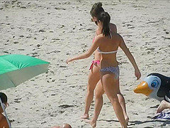 Awesome Bikini Tits 2!