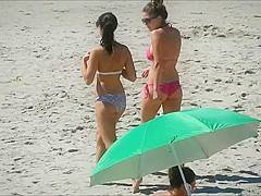 Awesome Bikini Tits 2!