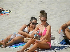 Awesome Bikini Tits 2!