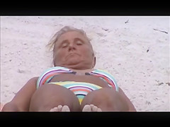 hot mature beach crotch shot 108 puffy pussy