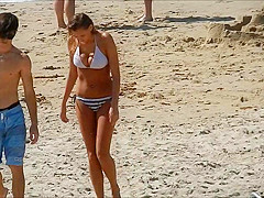 Hot Blonde Bikini Teen!