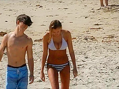 Hot Blonde Bikini Teen!