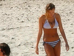 Hot Blonde Bikini Teen!