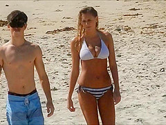 Hot Blonde Bikini Teen!