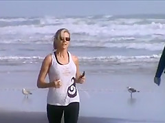 candid young milf jogging slow motion 46, nice tits