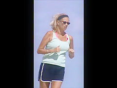 beach milf spy jiggly tit slow motion 56