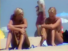 Cute blonde girls at beach - hidden cam