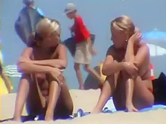 Cute blonde girls at beach - hidden cam