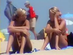 Cute blonde girls at beach - hidden cam