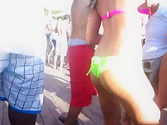 Teen with bikini thong dancing on a pool party !