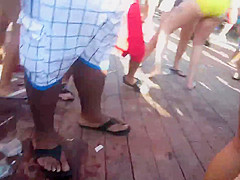 Teen with bikini thong dancing on a pool party !