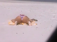 candid beach pawg cameltoe spy 177