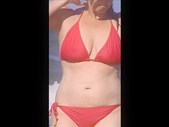 candid beach milf spy jiggly tits 20 see thru top