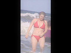 candid beach milf spy jiggly tits 20 see thru top