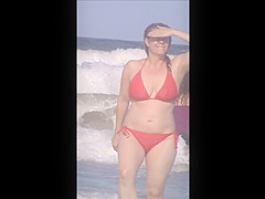 candid beach milf spy jiggly tits 20 see thru top