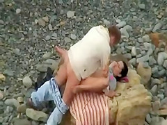 Amateur Fuck on the Beach