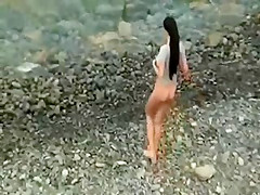 Amateur Fuck on the Beach