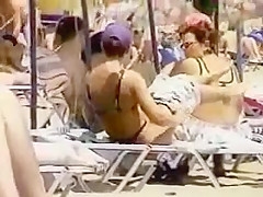 Voyeur video - beach