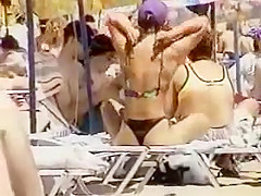 Voyeur video - beach