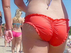 Candid Beach Bikini Ass Butt West Michigan Booty Wet