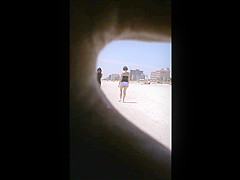 quick college girl jiggly ass beach spy 9