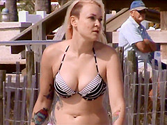 busty rock chick jiggly big tits