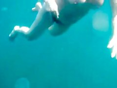 Beautiful breasts under water!