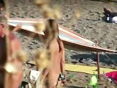 LOOK AT HER NAKED SEXY BODY