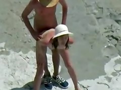 Amateur Beach Sex Standing Doggie Facecam