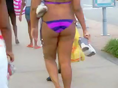 Chubby Black Beach Butt slut in Bikinni