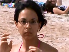 sexy foreign beach milf in saggy bikini,