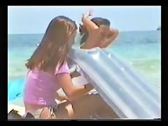 Beach babe - voyeur video