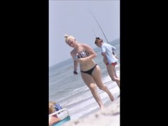 candid running playful beach teen tit and ass voyeur