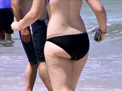 candid running playful beach teen tit and ass voyeur
