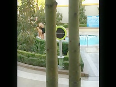 Big beautiful booty at Vegas pool