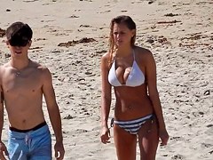 BIKINI TITS