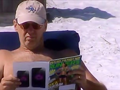 sexy beach spy fat pussy crotch shot 169