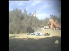 couple fucking in a day at the beach (semecaelababa,com)