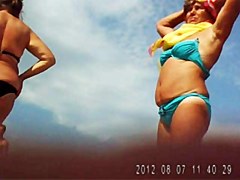 Russian mature on the beach! Amateur hidden cam!