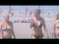 hot milf beach voyeur 9 and 10 huge jiggly tits