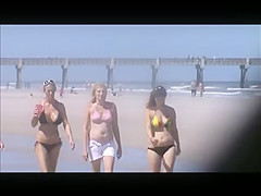 hot milf beach voyeur 9 and 10 huge jiggly tits