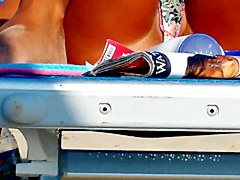 Hot girl spreads her legs in front of me at the beach