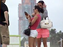 2 Tourists at South Beach