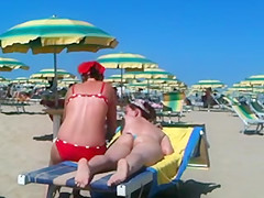 Ass massage on the beach
