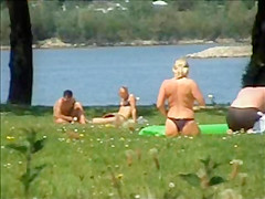 beach spy voyeur