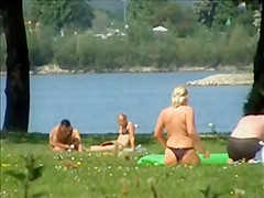 beach spy voyeur