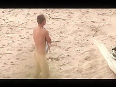 Couple Fucks on beach and in the final he cum in her mouth