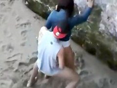 Quick and Hard fuck on the Beach
